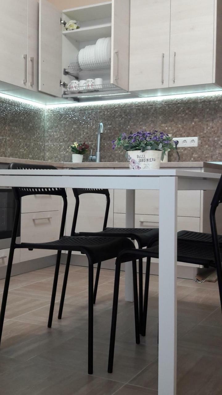 10 Fontana House Santorini Hostel Οδησσός Εξωτερικό φωτογραφία